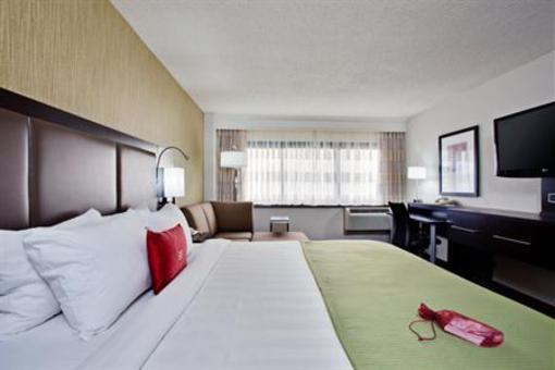 фото отеля Crowne Plaza Los Angeles International Airport Hotel