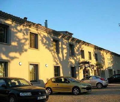 фото отеля Hotel Canal Aigues-Mortes