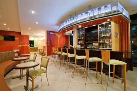 фото отеля Holiday Inn Hotel & Suites Birmingham-Homewood