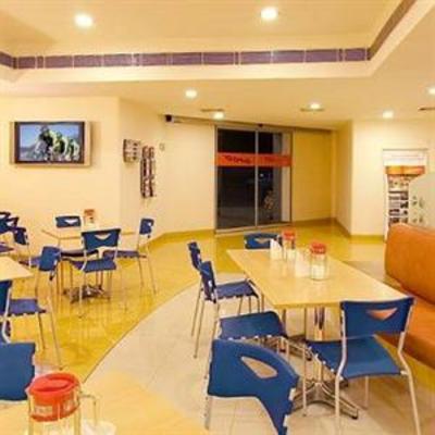 фото отеля Ginger Hotel Mangalore