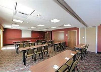 фото отеля Hampton Inn Yorkville