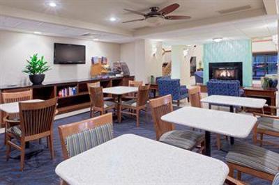 фото отеля Hampton Inn Seaford