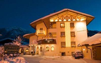 фото отеля Familienhotel Loipenstub'n
