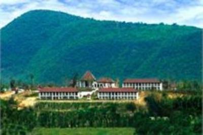 фото отеля Thanatthichaburi Lake Resort and Spa Petchaburi