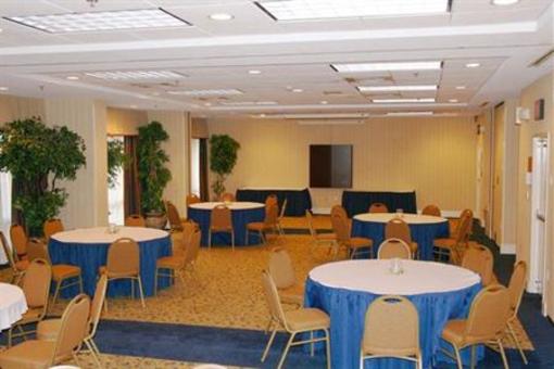фото отеля Hampton Inn & Suites Charlotte Concord (North Carolina)