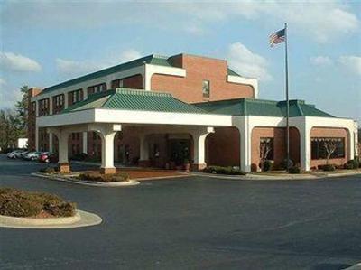 фото отеля Hampton Inn Roxboro
