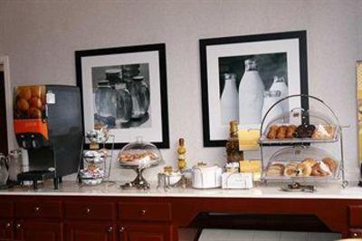 фото отеля Hampton Inn Roxboro