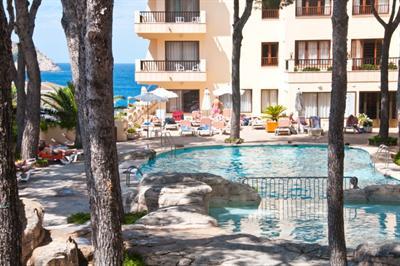 фото отеля Hotel Bella Playa Capdepera