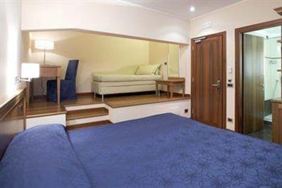 фото отеля Iris Hotel Genoa