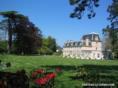 фото отеля Chateau La Cheneviere