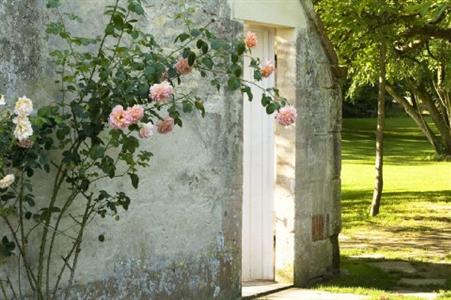 фото отеля Chateau La Cheneviere