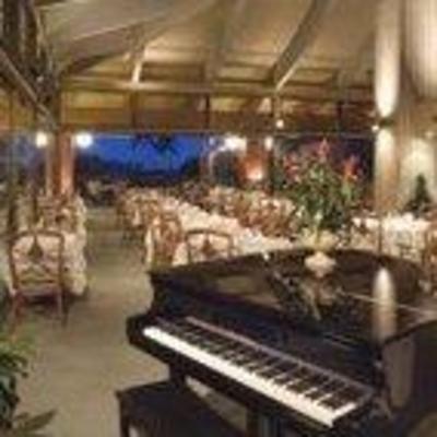 фото отеля Makaha Resort and Golf Club