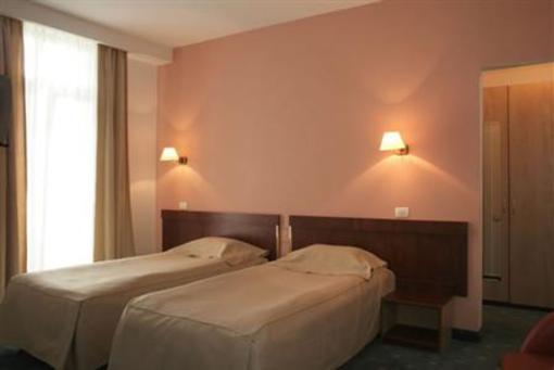 фото отеля Belvedere Hotel Ramnicu Valcea
