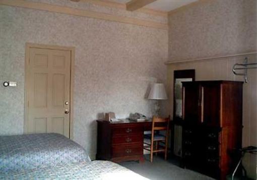 фото отеля School House Motel