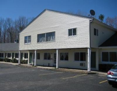 фото отеля Red Carpet Inn Ashford