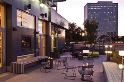 фото отеля Aloft Houston by the Galleria
