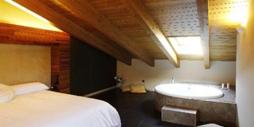 фото отеля Spa Aguas De Los Mallos