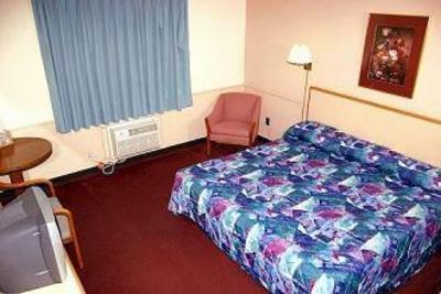 фото отеля East Grand Inn