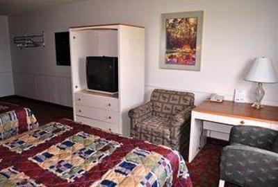 фото отеля East Grand Inn