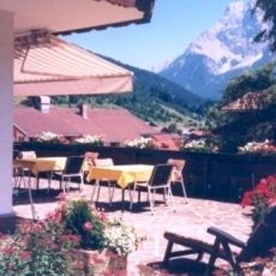 фото отеля Birkenhof Pension Lermoos