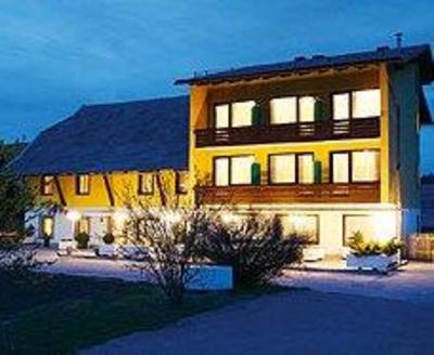фото отеля Hotel Restaurant Faakerseehof
