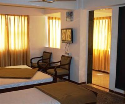 фото отеля Hotel Maan Residency