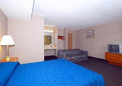 фото отеля Econo Lodge Blair