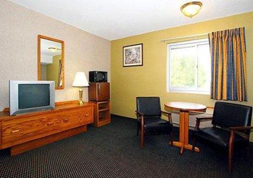 фото отеля Econo Lodge Blair