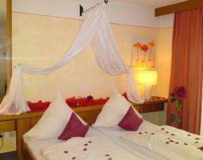 фото отеля Hotel Goldenes Fass