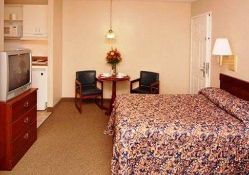 фото отеля Suburban Extended Stay Hotel Gautier