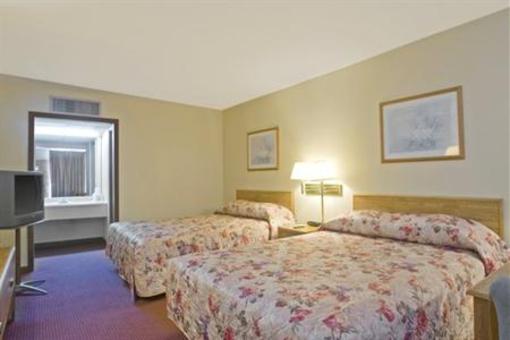 фото отеля Parkway Inn Jellico