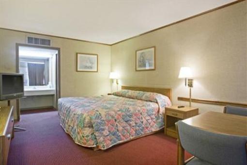 фото отеля Parkway Inn Jellico