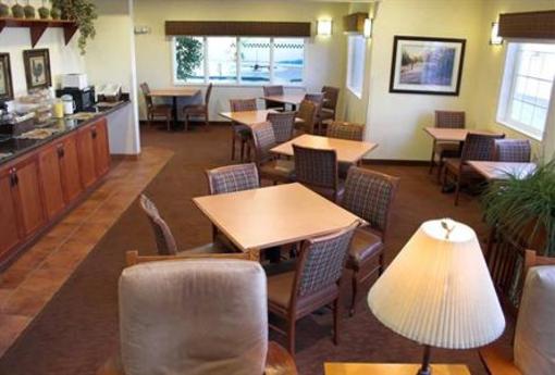 фото отеля BEST WESTERN Holiday Hills