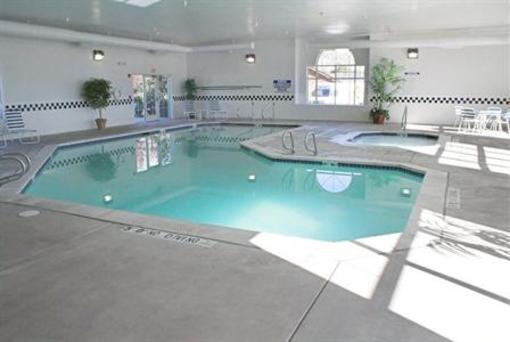 фото отеля BEST WESTERN Holiday Hills