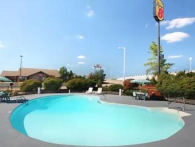 фото отеля Super 8 Fenton