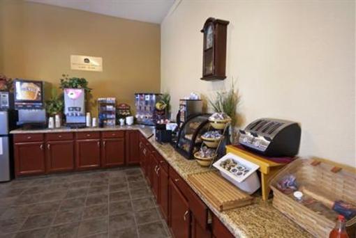 фото отеля Best Western Taylor Inn