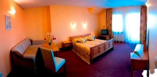 фото отеля Hotel Chata Za Wsia