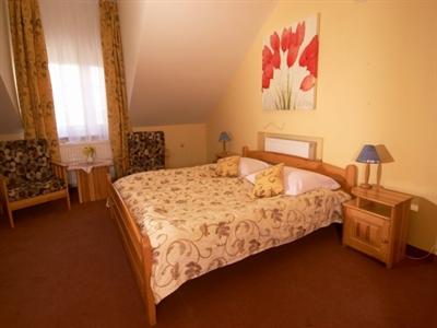 фото отеля Hotel Chata Za Wsia