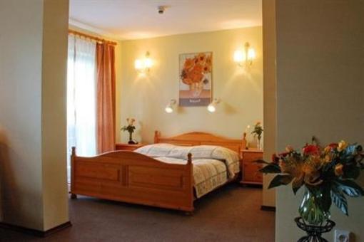 фото отеля Hotel Chata Za Wsia