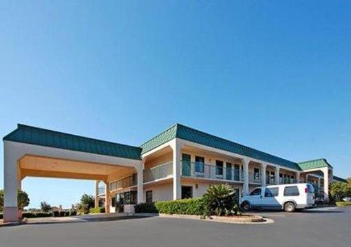 фото отеля Quality Inn Byron