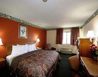 фото отеля Super 8 Motel Jacksonville (Illinois)