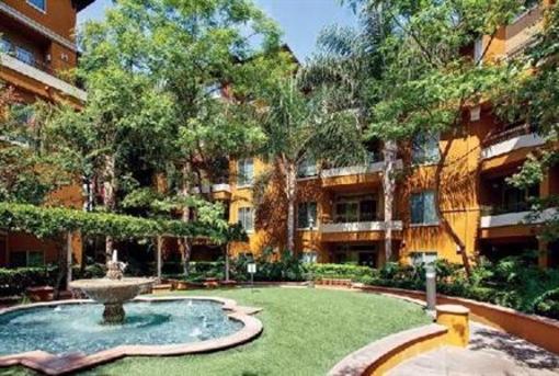фото отеля Oakwood at Palazzo East Hotel Los Angeles
