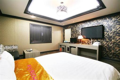фото отеля Hotel River Yongin