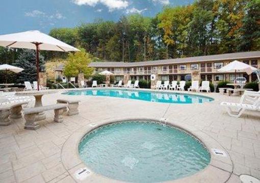 фото отеля Quality Inn Interstate