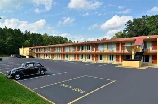 фото отеля Econo Lodge Colonial Heights