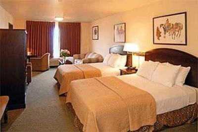 фото отеля Oxford Suites Hermiston