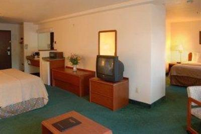 фото отеля Oxford Suites Hermiston