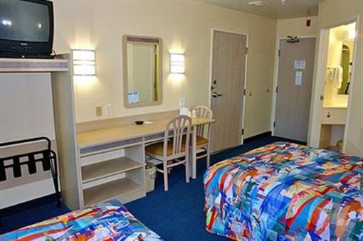 фото отеля Motel 6 New Orleans - Service Road