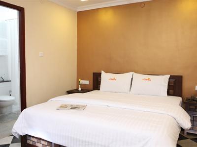 фото отеля Meenakshi's Sunshine Hotel