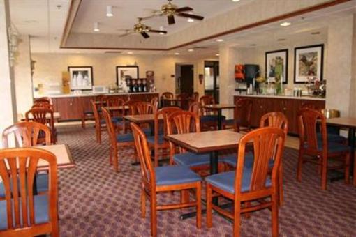 фото отеля Hampton Inn Abingdon